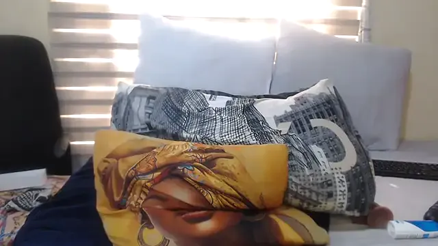 Foxybrownxx1