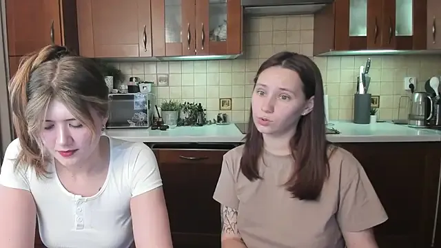 HotCaramellsTV
