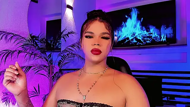 Keira_Fox31