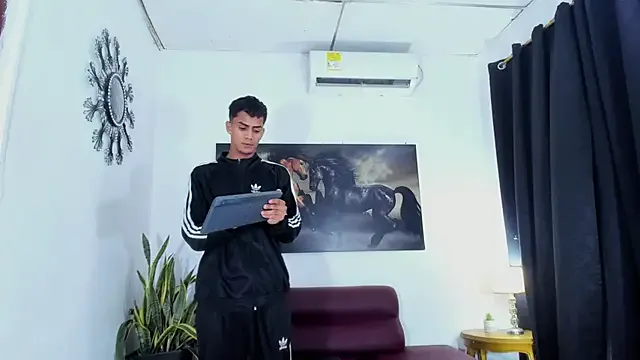 Kleymon_hot