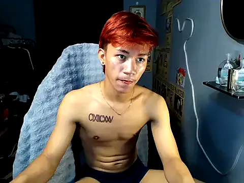 naughtyboyloy_0