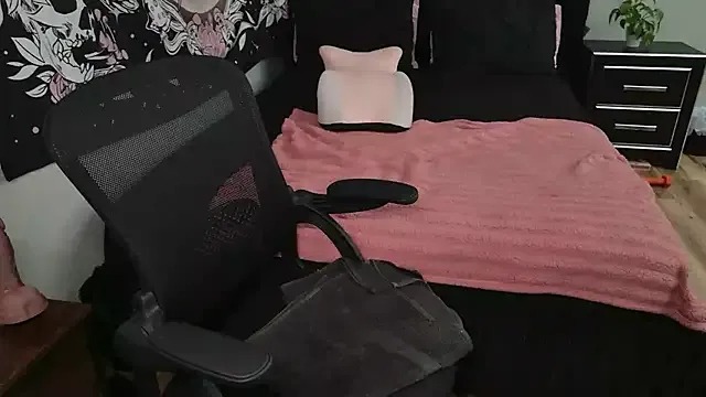 NeliaVoss