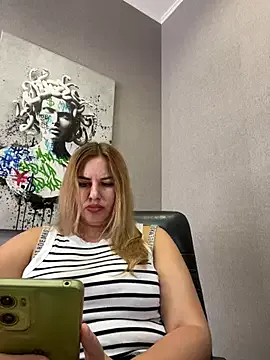 Passion-Blondy