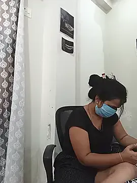 riya_hot8