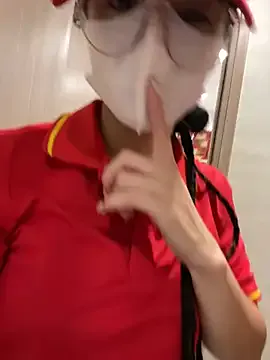 Sneaky_Cumshoot