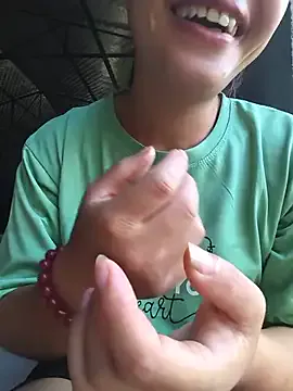 Thuy-top